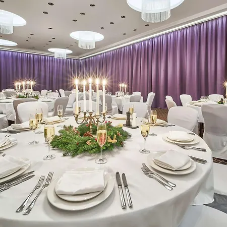 Radisson Blu Курортный комплекс Буковель