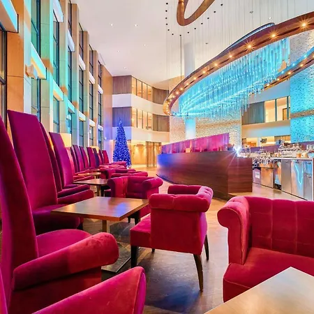 Radisson Blu 5* Μπούκοβελ