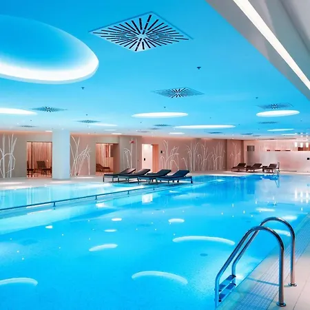 Üdülőközpont Radisson Blu 5*