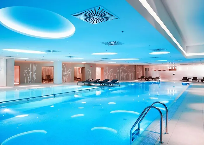 אתר נופש Radisson Blu 5*