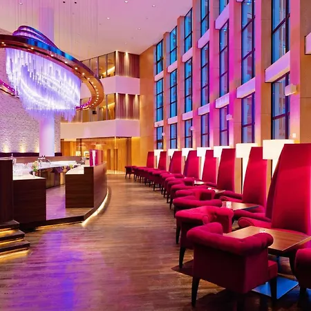 Radisson Blu 5* Μπούκοβελ